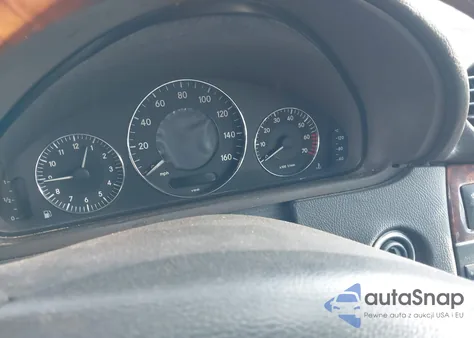 2005 Mercedes-Benz Clk 500 z USA, uszkodzony, nr VIN WDBTK75J05F129344